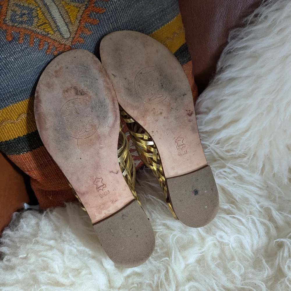 Tory Burch Golden Woven Huarache Sandals - Picture 8 of 9